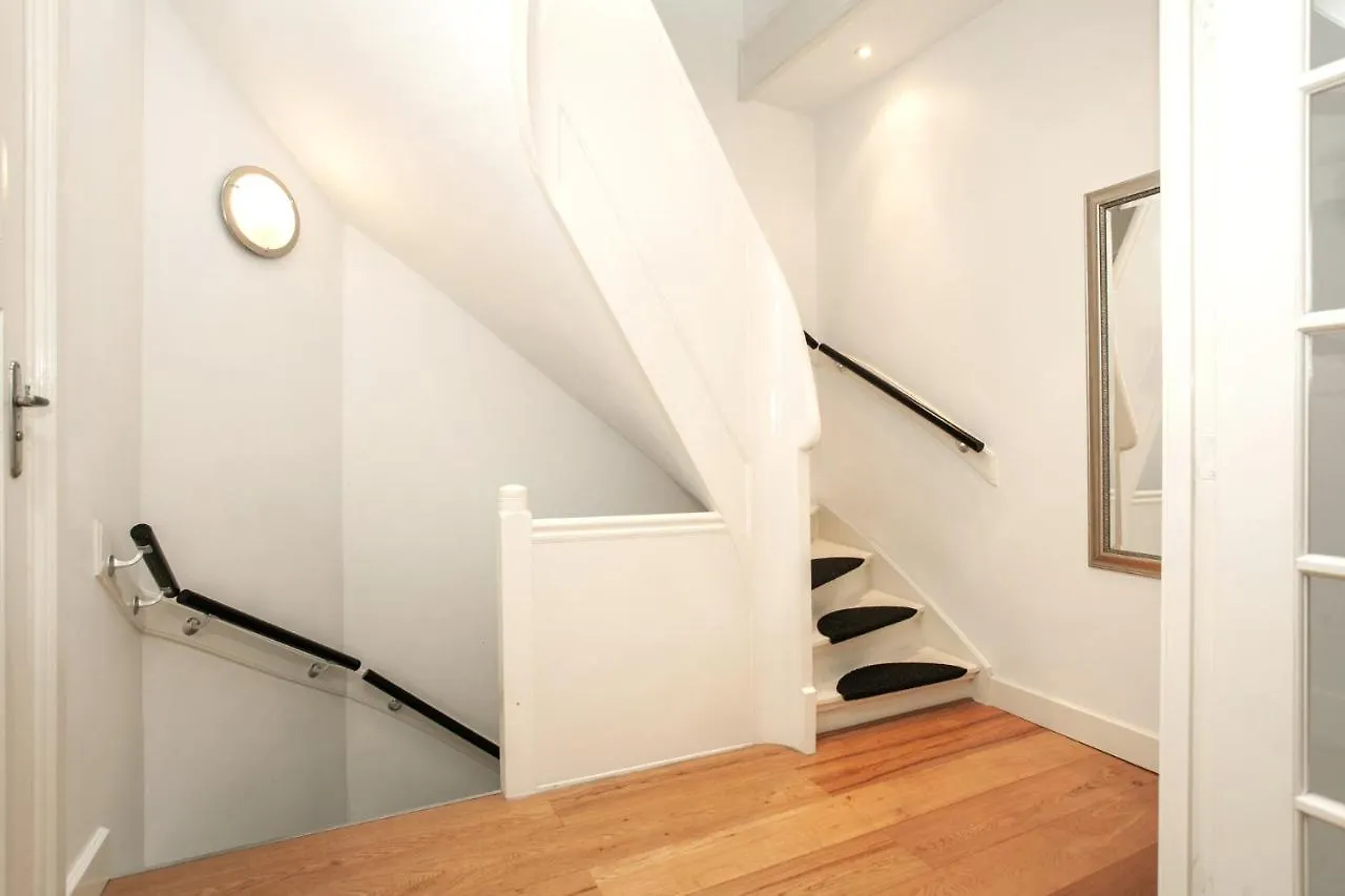 האג Stayci Serviced Apartments Royal Nassau 0*,  הולנד